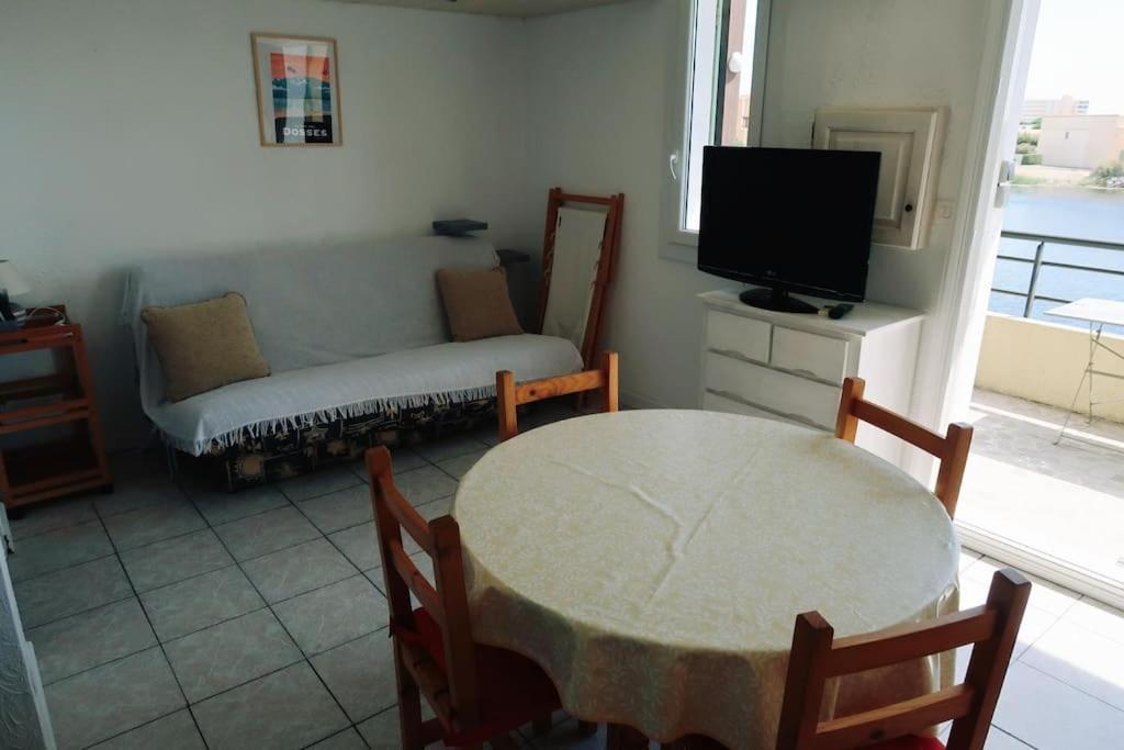 Appartement Coup De Coeur Les Pieds Dans L'Eau Le Barcarès Екстериор снимка
